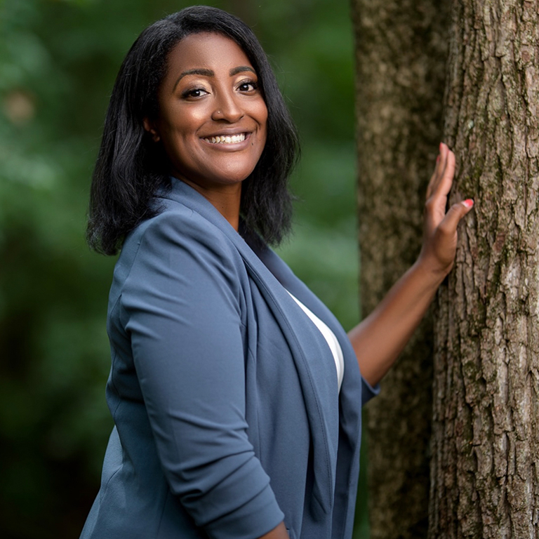 Headshot - Ashley Glass