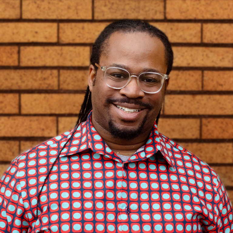 Headshot - Julian Collins